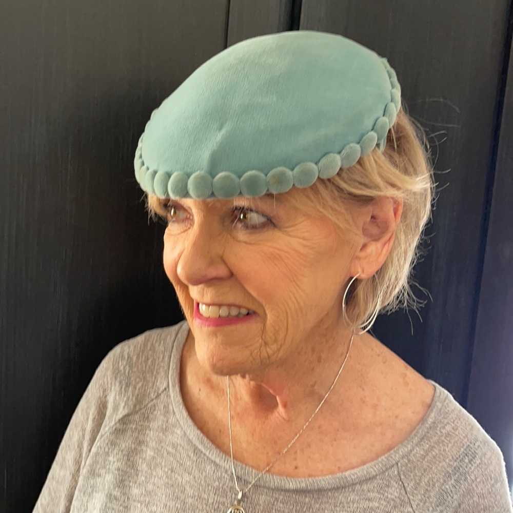 💚💚 The Higbee Co Importers and Designers vintage hat